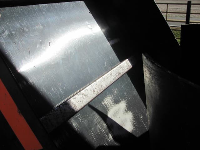 Image of Kuhn Knight VS143 equipment image 4