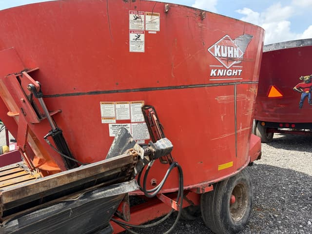 Image of Kuhn Knight VSL142 equipment image 1