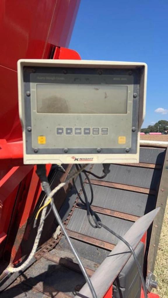 Image of Kuhn Knight VSL150 equipment image 1