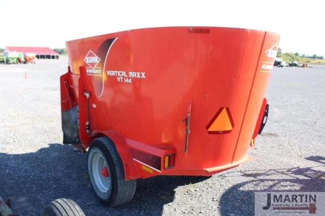 Image of Kuhn Knight VT 144 equipment image 3