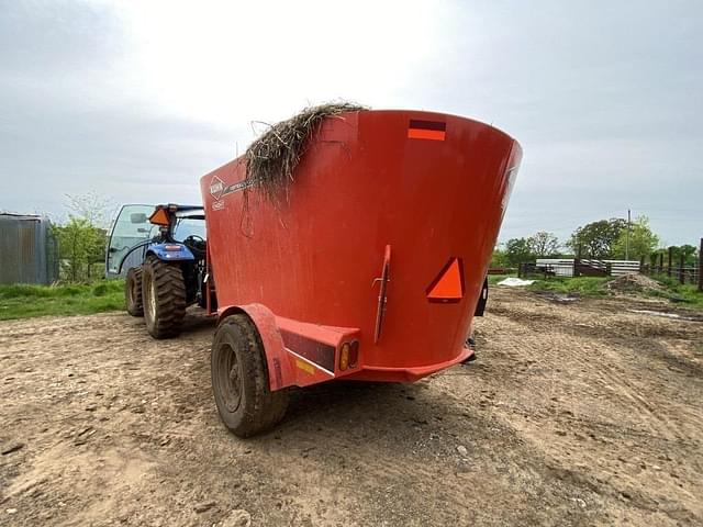 Image of Kuhn Knight VT 144 equipment image 2