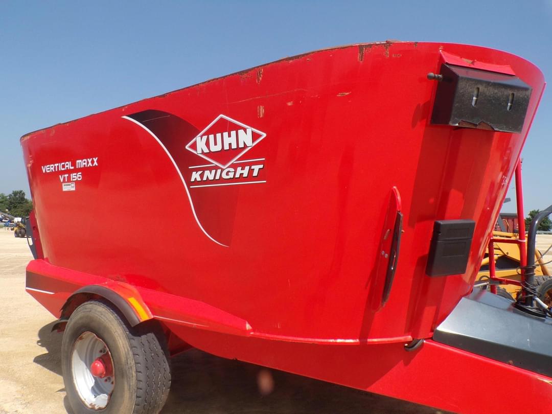 Image of Kuhn Knight Vertical Maxx VT 156 Primary image