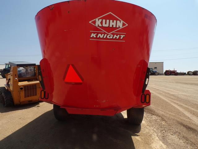 Image of Kuhn Knight Vertical Maxx VT 156 equipment image 4