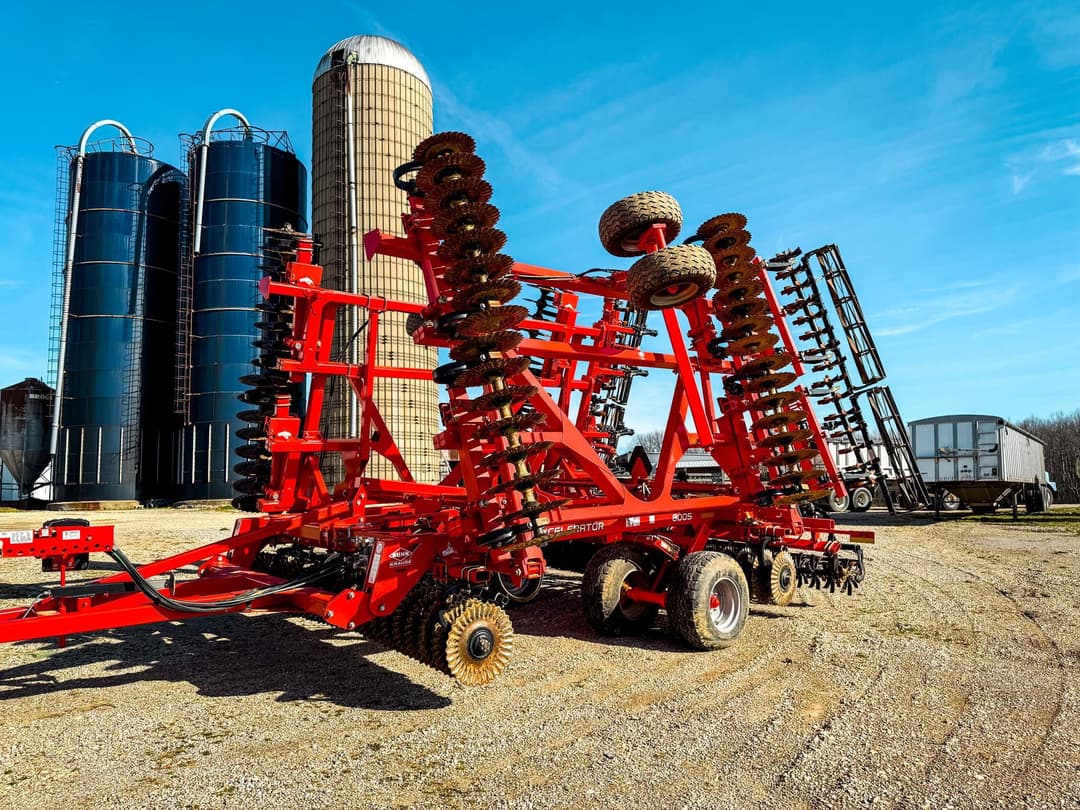 Image of Kuhn Krause Excelerator 8005 Primary Image