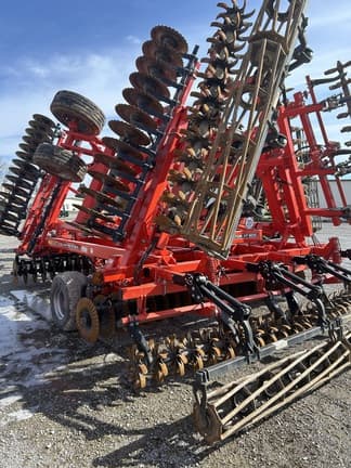 Image of Kuhn Krause Excelerator XT 8010-30 equipment image 4