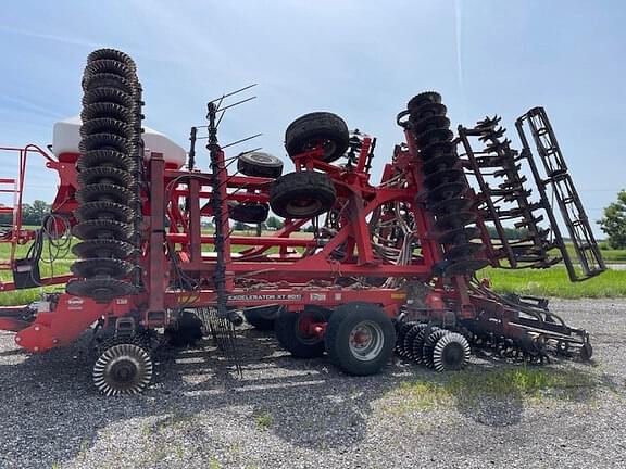 Image of Kuhn Krause Excelerator XT 8010 equipment image 3