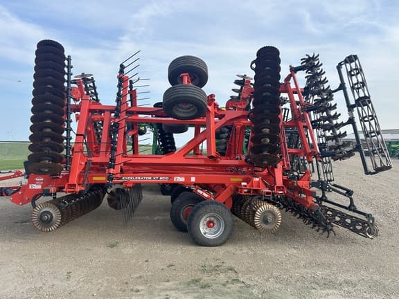 Image of Kuhn Krause Excelerator XT 8010-30 equipment image 2