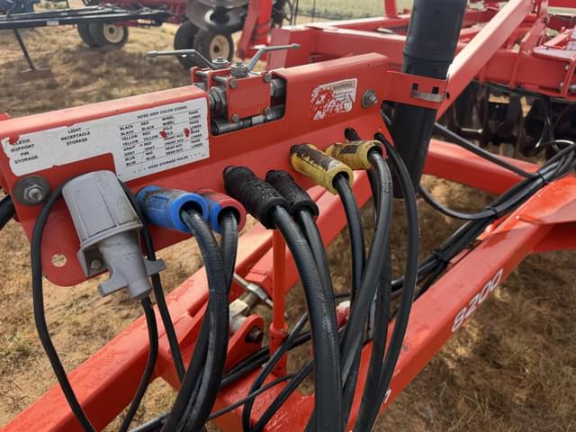 Image of Kuhn Krause 8200 equipment image 4