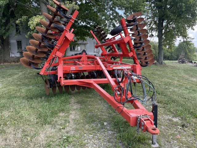 Image of Kuhn Krause 8210-28W equipment image 1