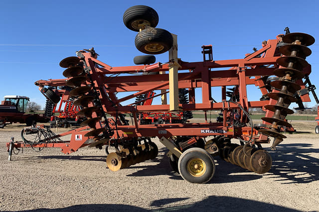 Image of Kuhn Krause 8300 equipment image 3