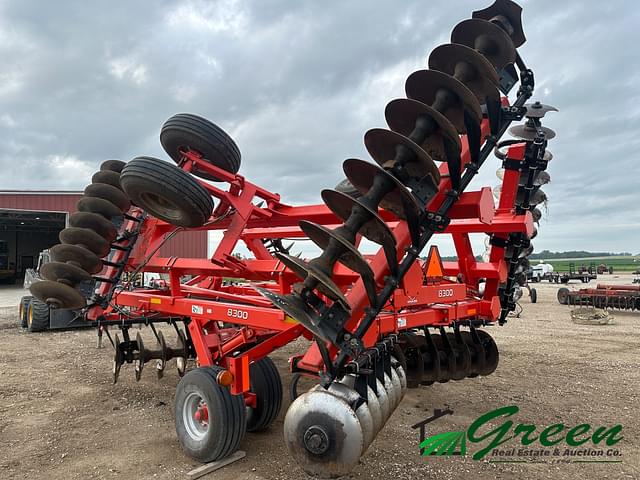 Image of Kuhn Krause 8300 equipment image 2