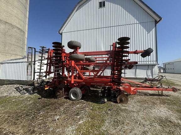 Image of Kuhn Krause Excelerator 8000 equipment image 1