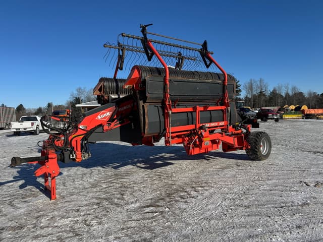 Image of Kuhn Merge-Maxx 902 equipment image 1