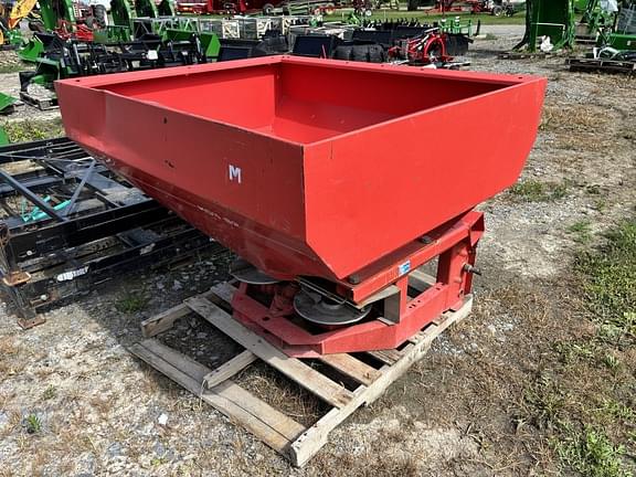 Image of Kuhn MDS82 equipment image 2
