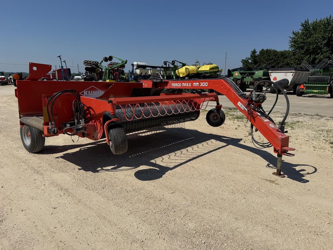 Image of Kuhn Merge-Maxx 300 Primary image