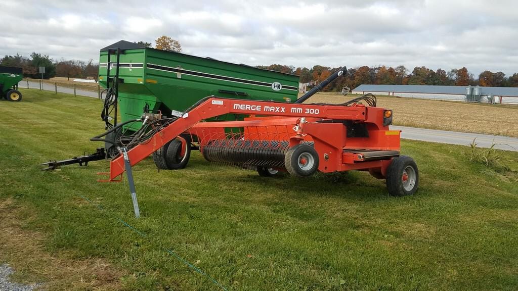 Main image Kuhn Merge-Maxx 300