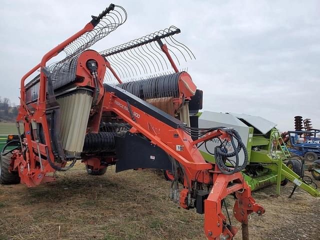 Image of Kuhn Merge-Maxx 900 equipment image 1