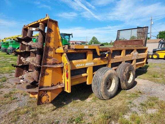 Kuhn Knight ProPush 2044 Equipment Image0