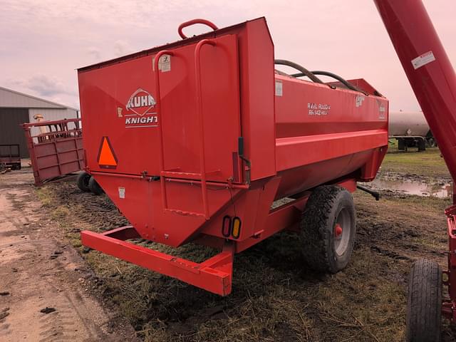 Image of Kuhn Knight RA142 equipment image 4