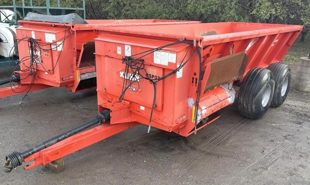 Kuhn Knight 8118 Equipment Image0