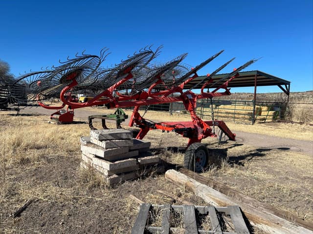 Image of Kuhn SR112 equipment image 2