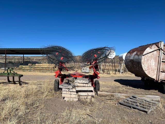 Image of Kuhn SR112 equipment image 3