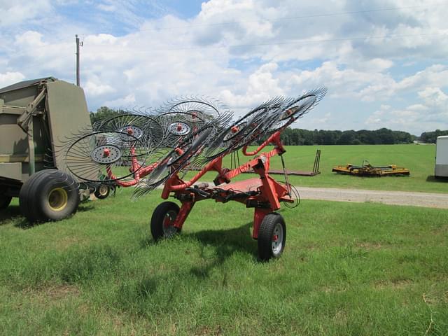 Image of Kuhn SR108GII equipment image 2