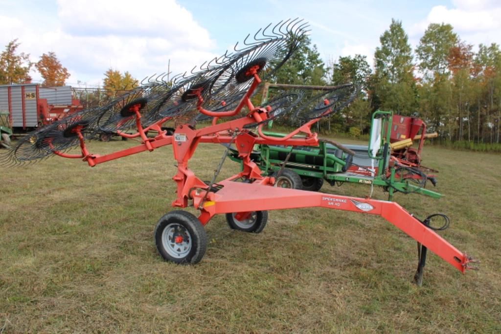 Kuhn SR110 Equipment Image0