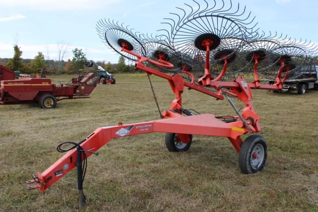 Image of Kuhn SR110 equipment image 2