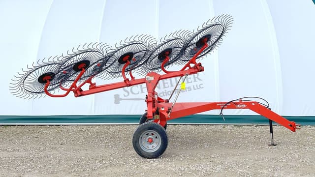 Image of Kuhn SR110 equipment image 2