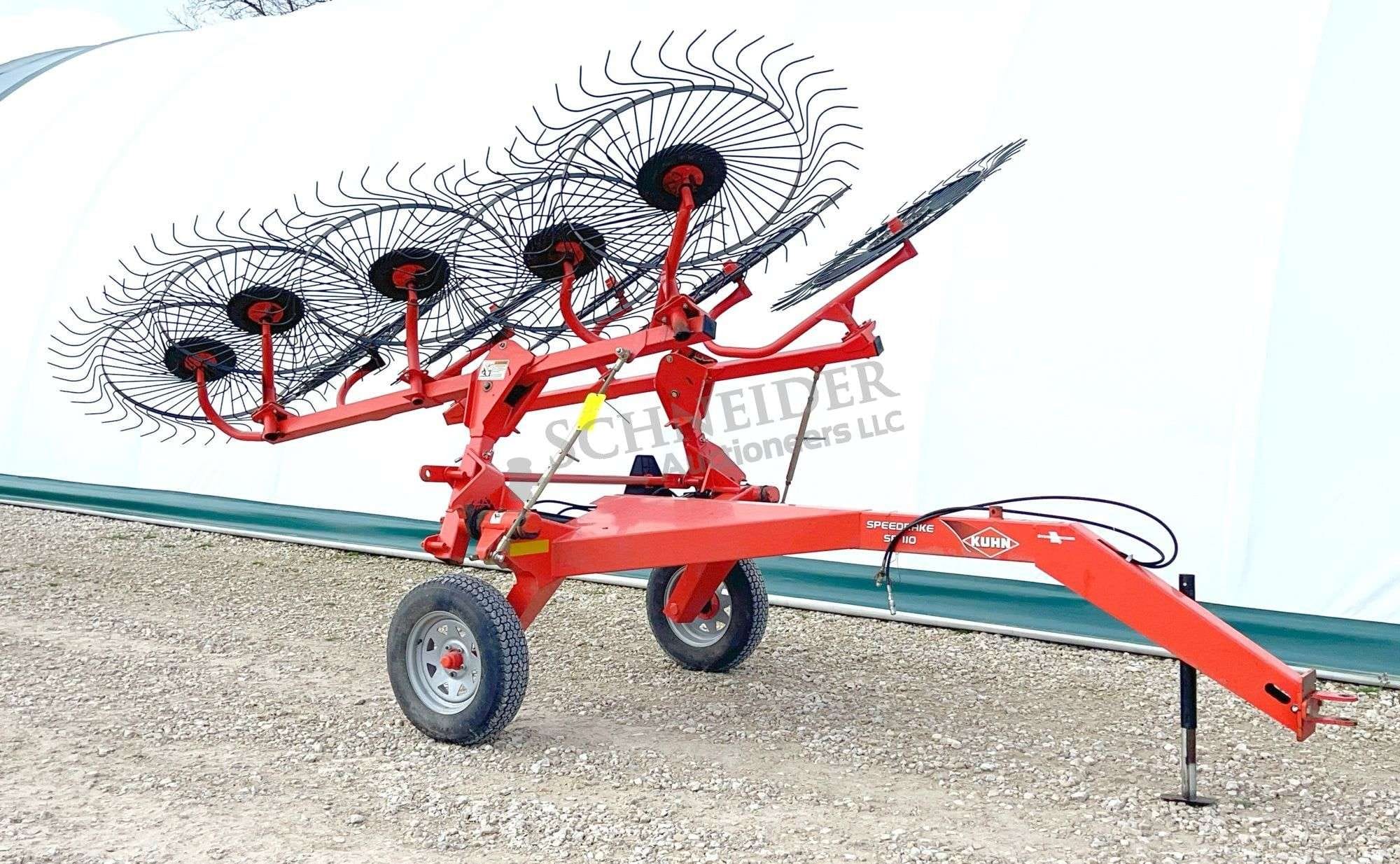 Kuhn SR110 Equipment Image0