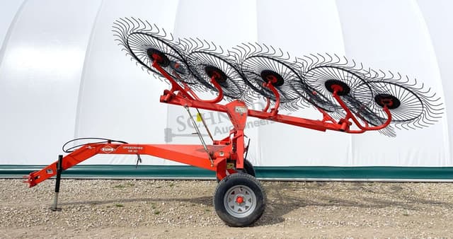 Image of Kuhn SR110 equipment image 3