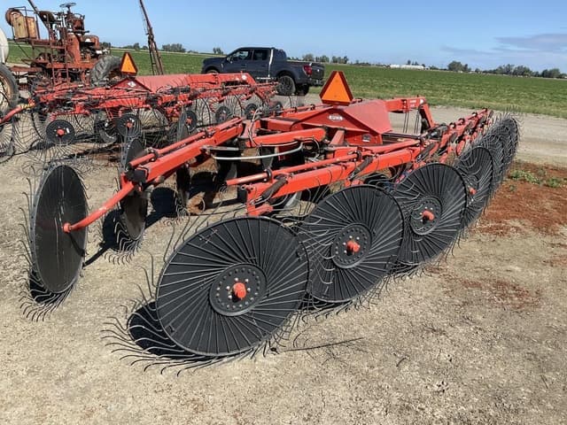 Image of Kuhn SR314 equipment image 4