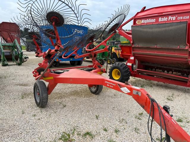 Image of Kuhn SR108 equipment image 2
