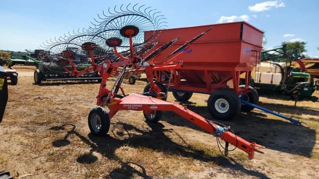 Image of Kuhn SR110GII equipment image 2