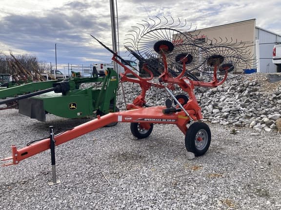 Image of Kuhn SR108GII equipment image 3