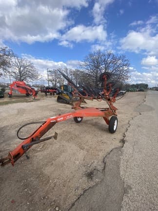 Image of Kuhn SR108 equipment image 1