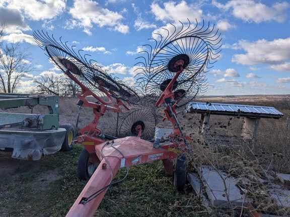 Image of Kuhn SR108GII equipment image 2