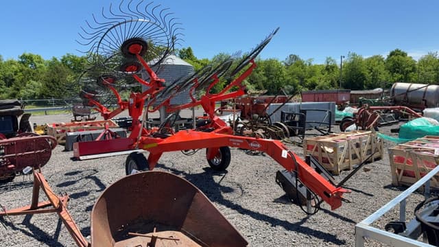 Image of Kuhn SR110 equipment image 1