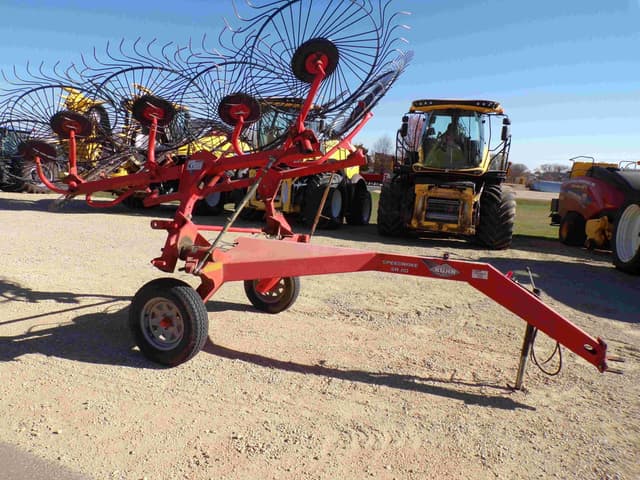 Image of Kuhn SR110 equipment image 1