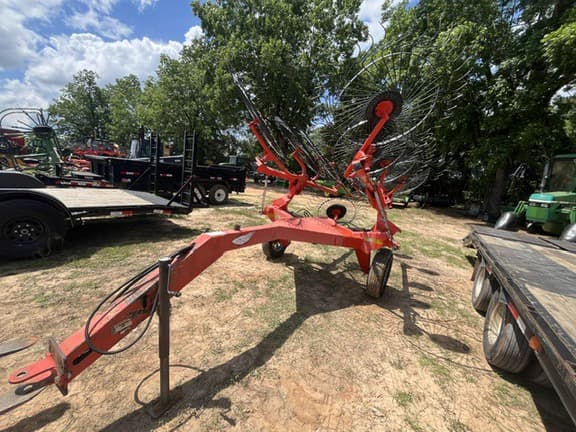 Image of Kuhn SR110 equipment image 3