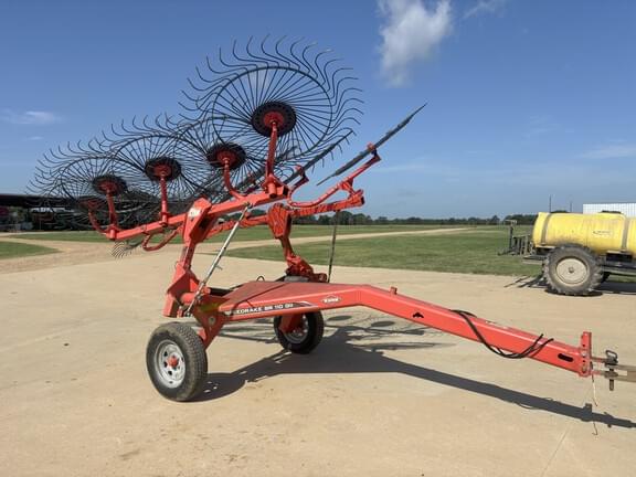 Image of Kuhn SR110GII equipment image 2