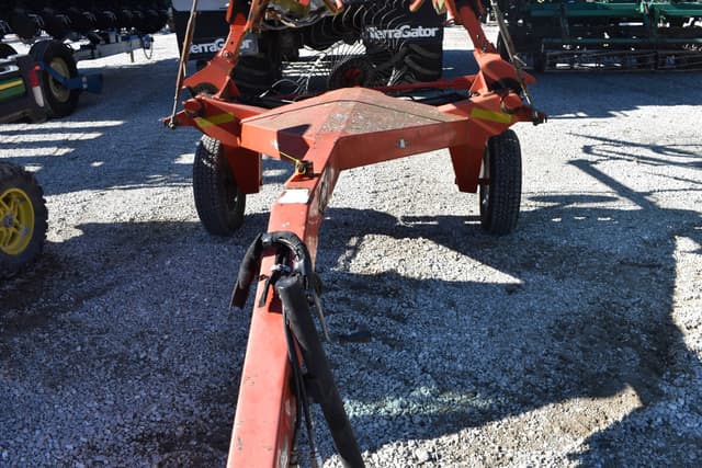 Image of Kuhn SR110 equipment image 4