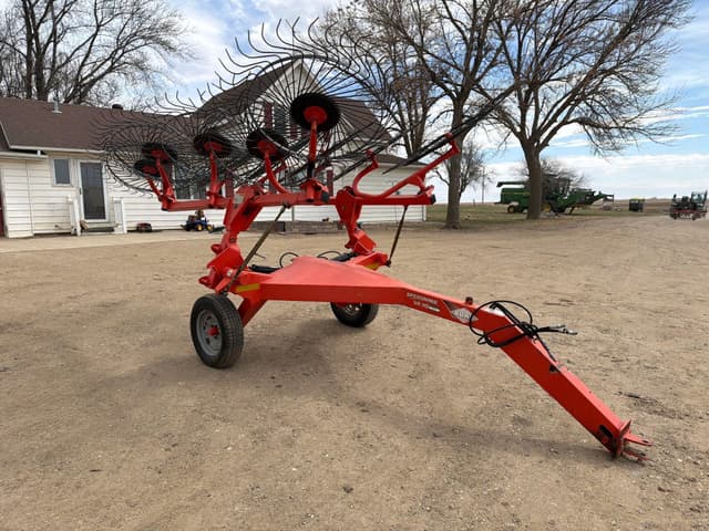 Image of Kuhn SR110 equipment image 1