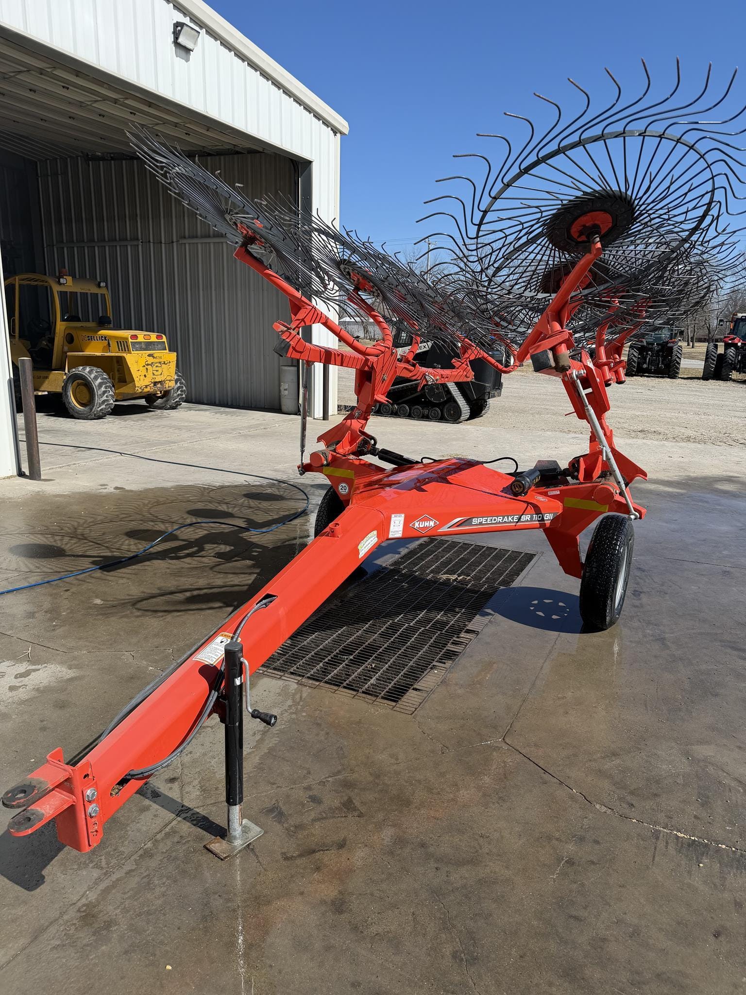 Kuhn SR110GII Equipment Image0