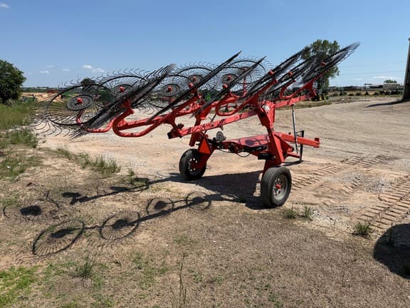 Image of Kuhn SR112 equipment image 4