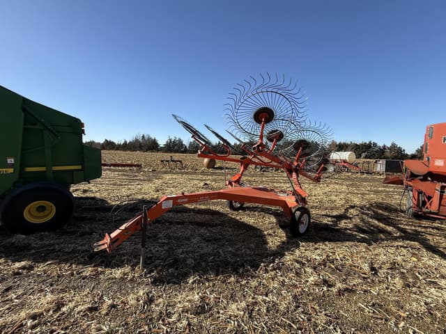 Image of Kuhn SR112 equipment image 1