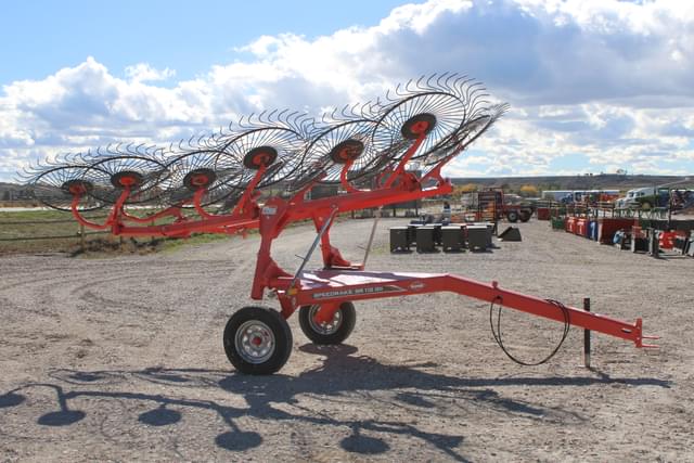 Image of Kuhn SR112 equipment image 2