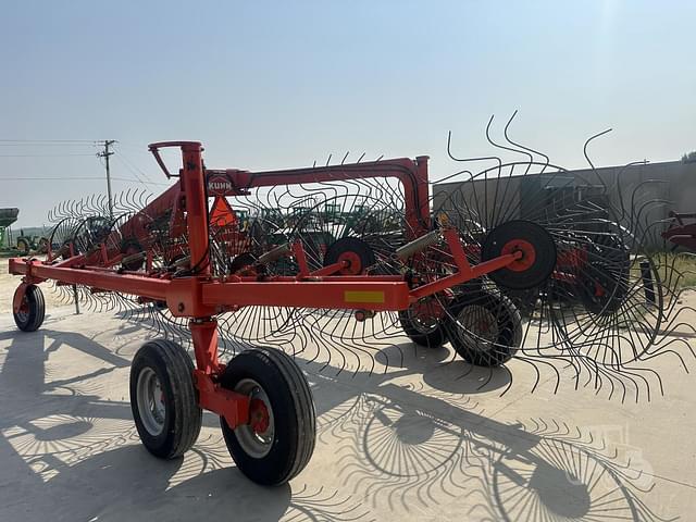 Image of Kuhn SR600 equipment image 3