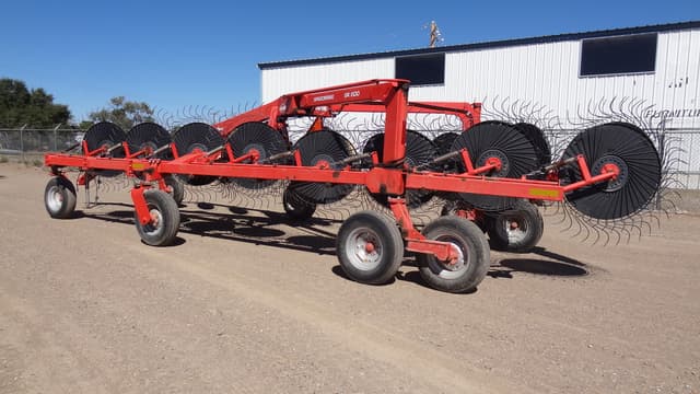 Image of Kuhn SR600 equipment image 2